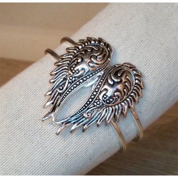 ICON  brand big angel wings clamp silver tone statement style bracelet NEW NWT - Picture 1 of 3